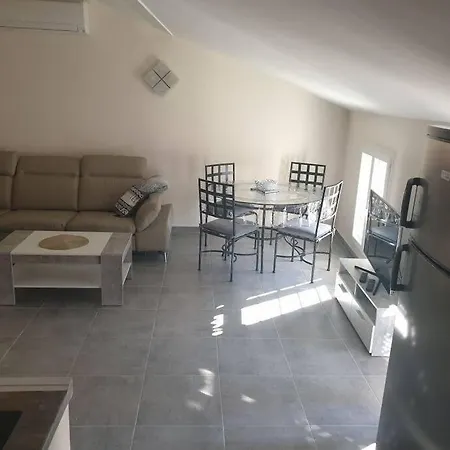 Location A La Semaine A La Ciotat